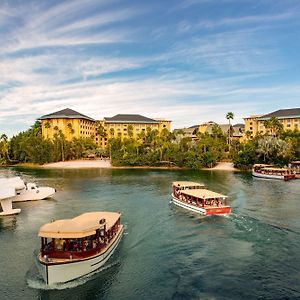 Universal'S Loews Royal Pacific Resort